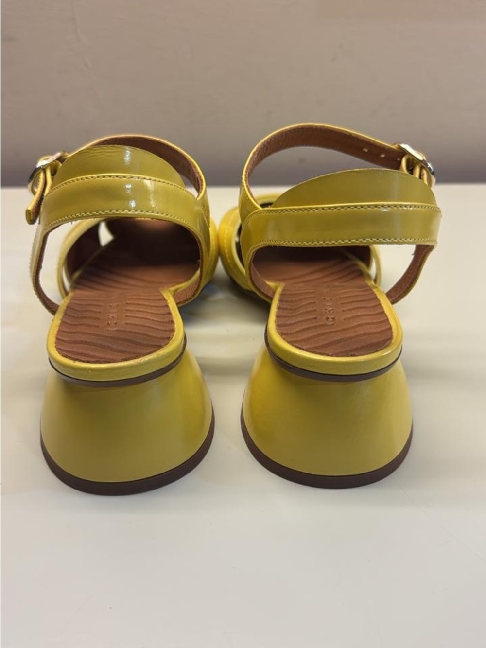 Chie Mihara Yellow Strappy Low Block Heel leather Sandals NWT - Picture 3 of 5